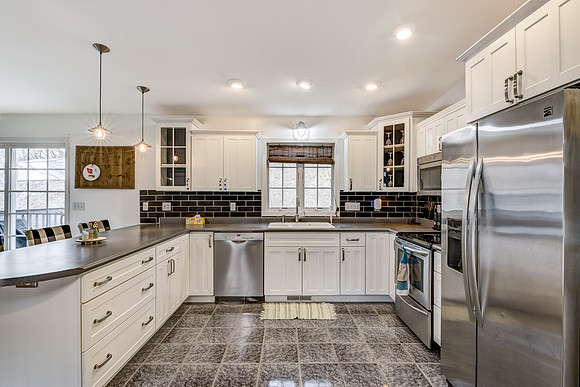 03 - Kitchen-5