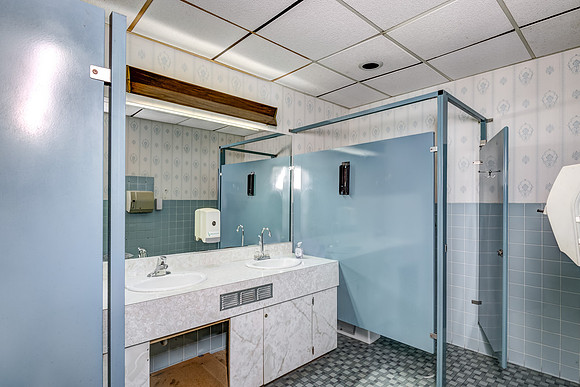 12b - Bathroom-1