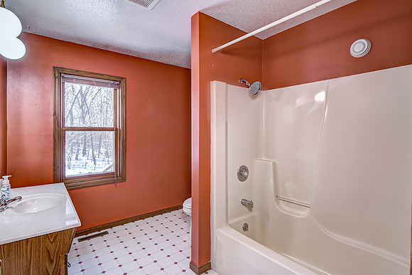 12b - Bathroom-1