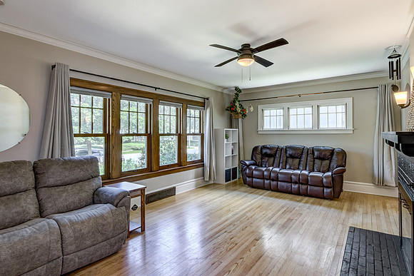 02 - Living Room-2