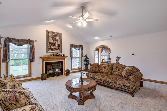02 - Living Room-5