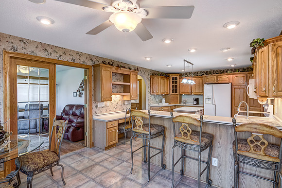 03 - Kitchen-1