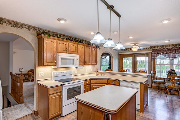 03 - Kitchen-6