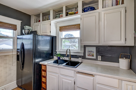 03 - Kitchen-2