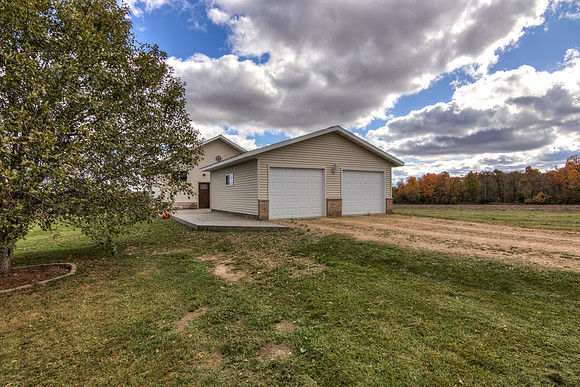 17a - Garage-1