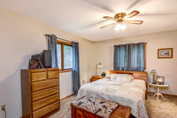 06 - Primary Bedroom-1