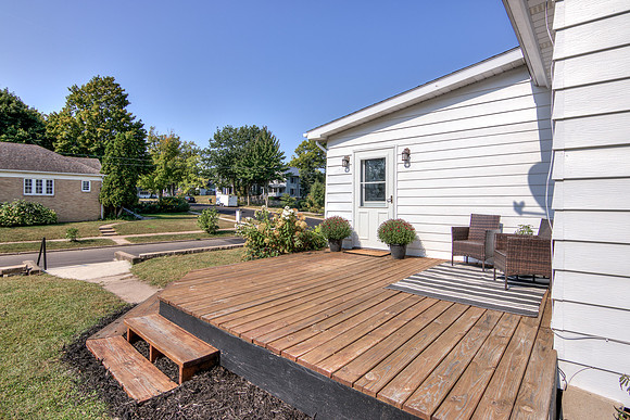 20 - Exterior-2