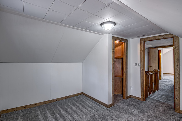 11 - Upper Level Bedroom - 2-3