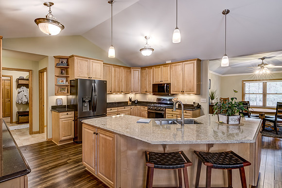 03 - Kitchen-1