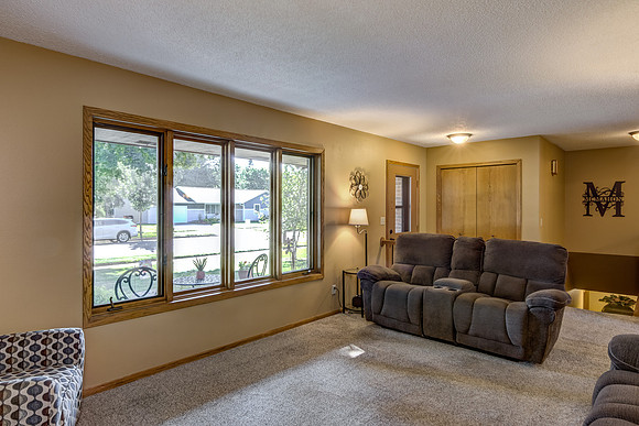 02 - Living Room-2