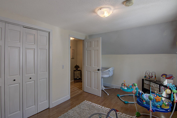 11 - Upper Level Bedroom - 2-2