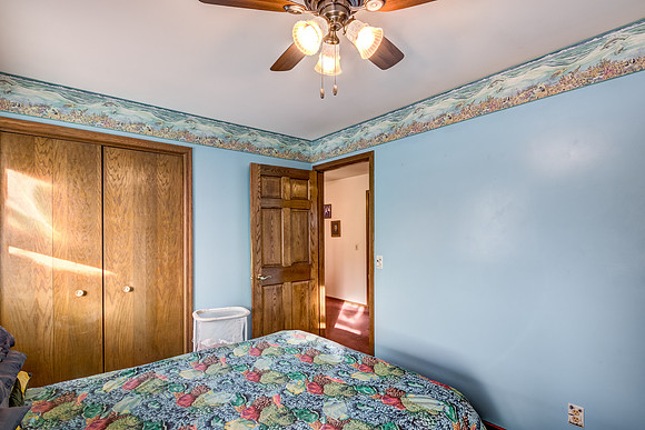 11 - Upper Level Bedroom - 1-3
