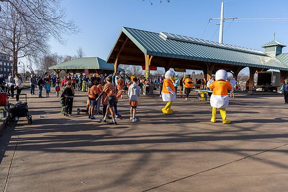 Darren Hoeppner - _HR63626-37
