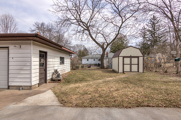 19 - Backyard-2