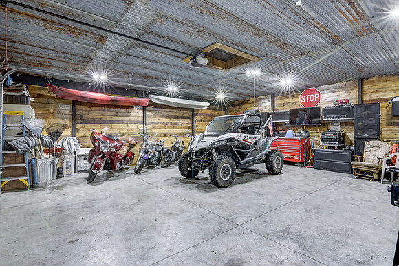 17a - Garage-2