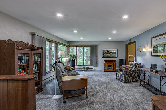 02 - Living Room-1