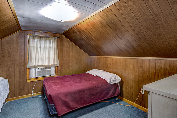 11 - Upper Level Bedroom - 1-2