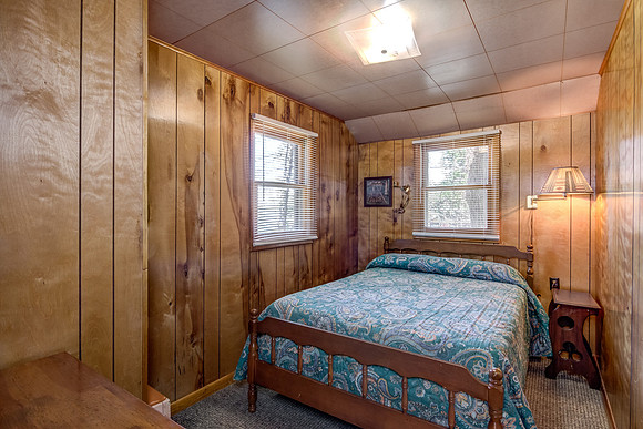 10 - Main Level Bedroom - 1-1