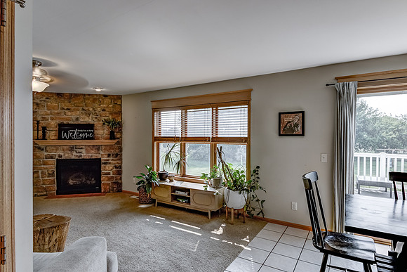 02 - Living Room-6