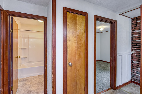 16A - Interior-2