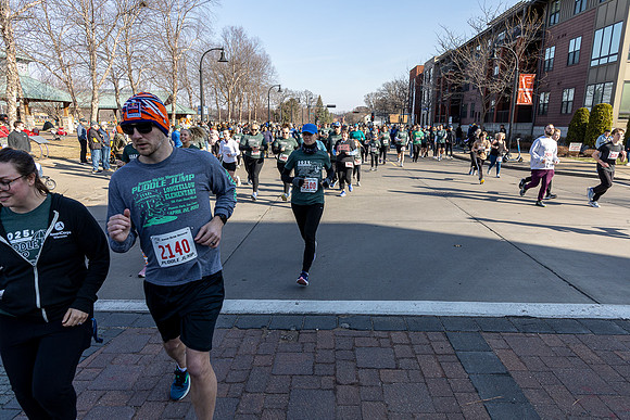 Darren Hoeppner - _HR63684-95