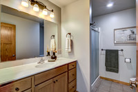07 - Primary Bathroom-1