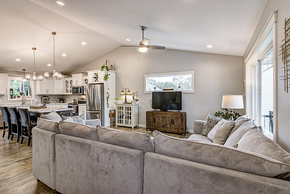 02 - Living Room-2