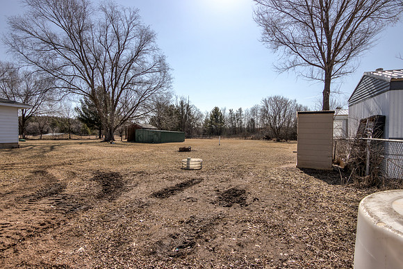 19 - Backyard-04