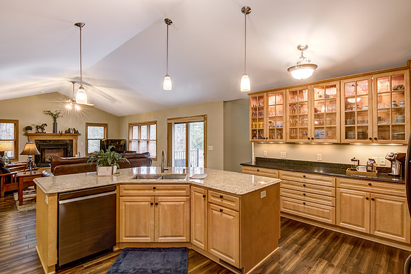 03 - Kitchen-4
