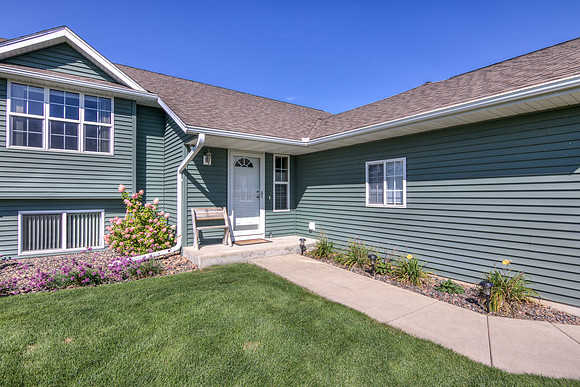20 - Exterior-1