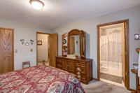 06 - Primary Bedroom-2