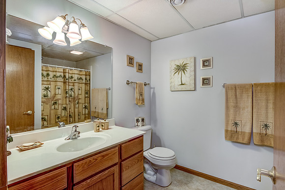 12b - Bathroom-2