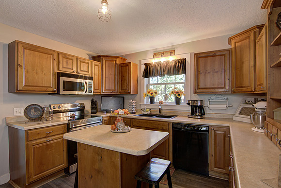 03 - Kitchen-2