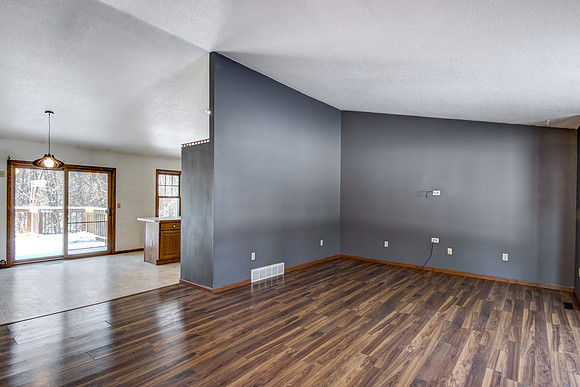 02 - Living Room-2