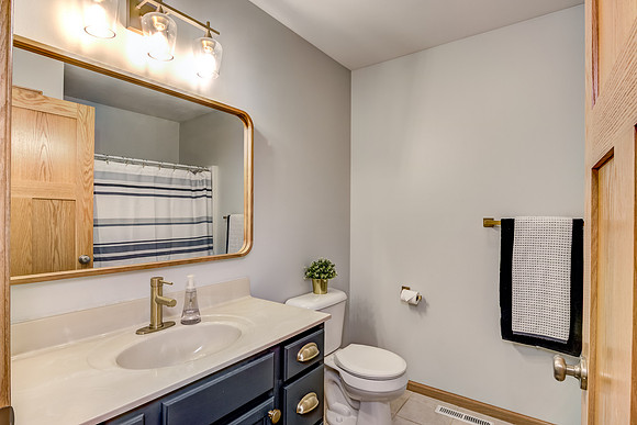 12b - Bathroom-2