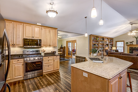 03 - Kitchen-5