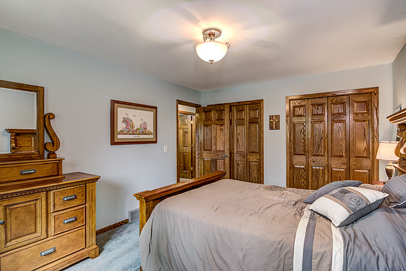 10 - Main Level Bedroom - 1-4
