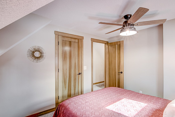 11 - Upper Level Bedroom - 2-4