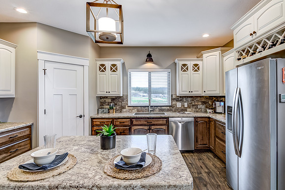 03 - Kitchen-6