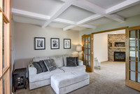 05 - Family Room-1