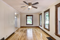 02 - Living Room-3
