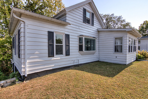 20 - Exterior-6