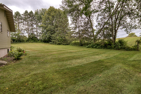 19 - Backyard-09