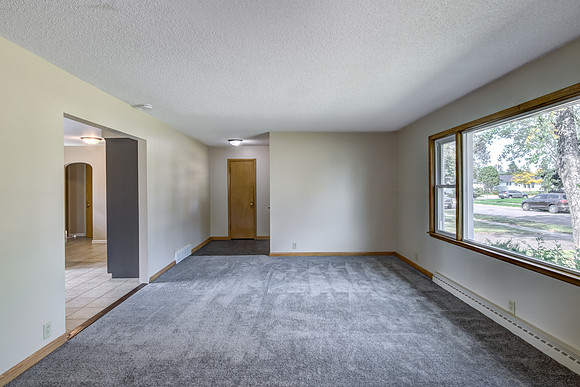 02 - Living Room-3