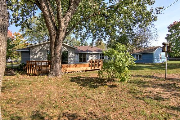 19 - Backyard-03