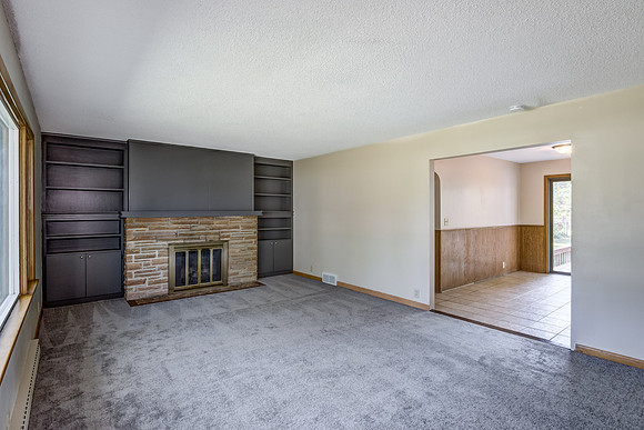 02 - Living Room-2