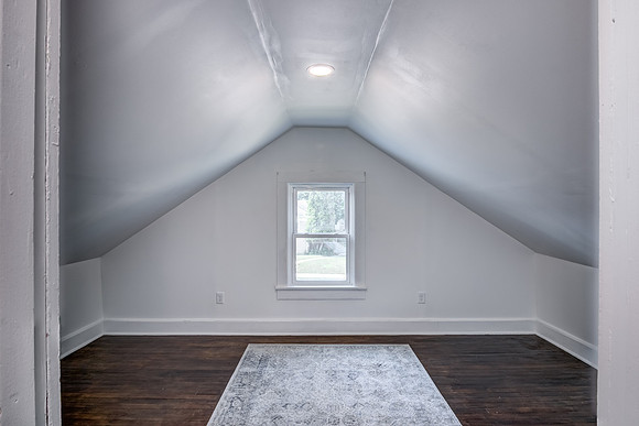 11 - Upper Level Bedroom - 1-1