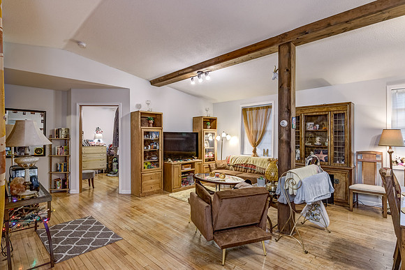 02 - Living Room-2