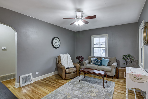 02 - Living Room-1