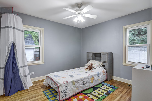10 - Main Level Bedroom - 1-1
